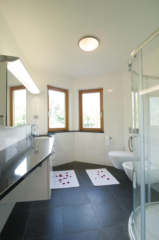 Premium Apartments Faselehof Marling Exteriör bild